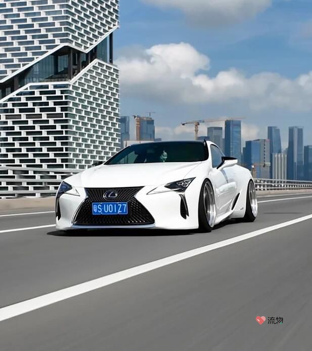 雷克萨斯 LC500H