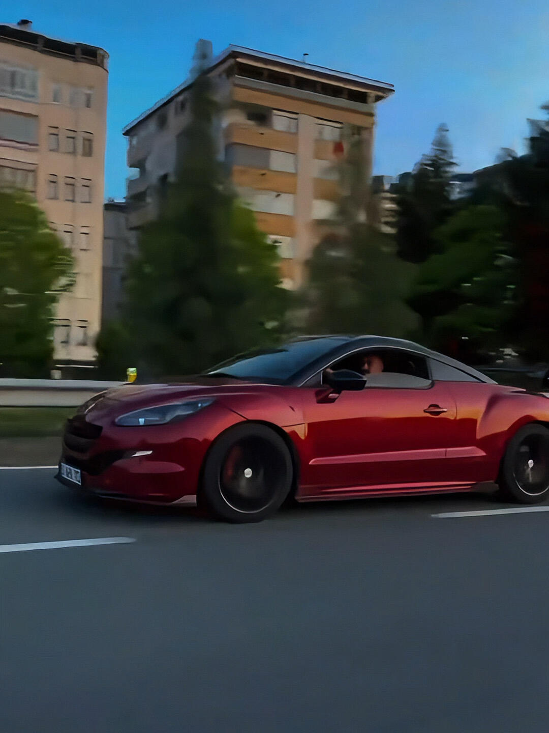 标志RCZ